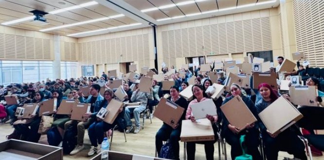 404 emprendedores recibieron computadores como estímulo y fortalecimiento en Usme 404 emprendedores recibieron computadores como estímulo y fortalecimiento en Usme