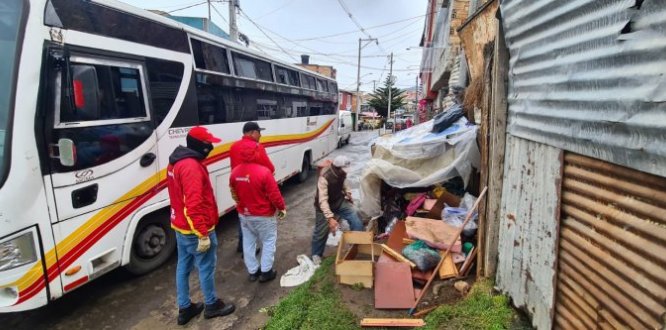 Recuperando espacios para la comunidad de Usme Recuperando espacios para la comunidad de Usme