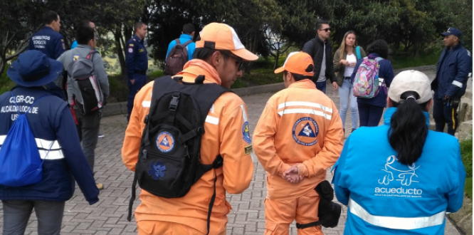 Consejo Local de Usme monitoreó la Quebrada Hoya del Ramo Consejo Local de Usme monitoreó la Quebrada Hoya del Ramo